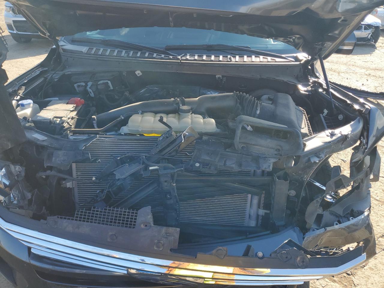 2021 Ford Expedition Xlt VIN: 1FMJU1JT9MEA57826 Lot: 65225515