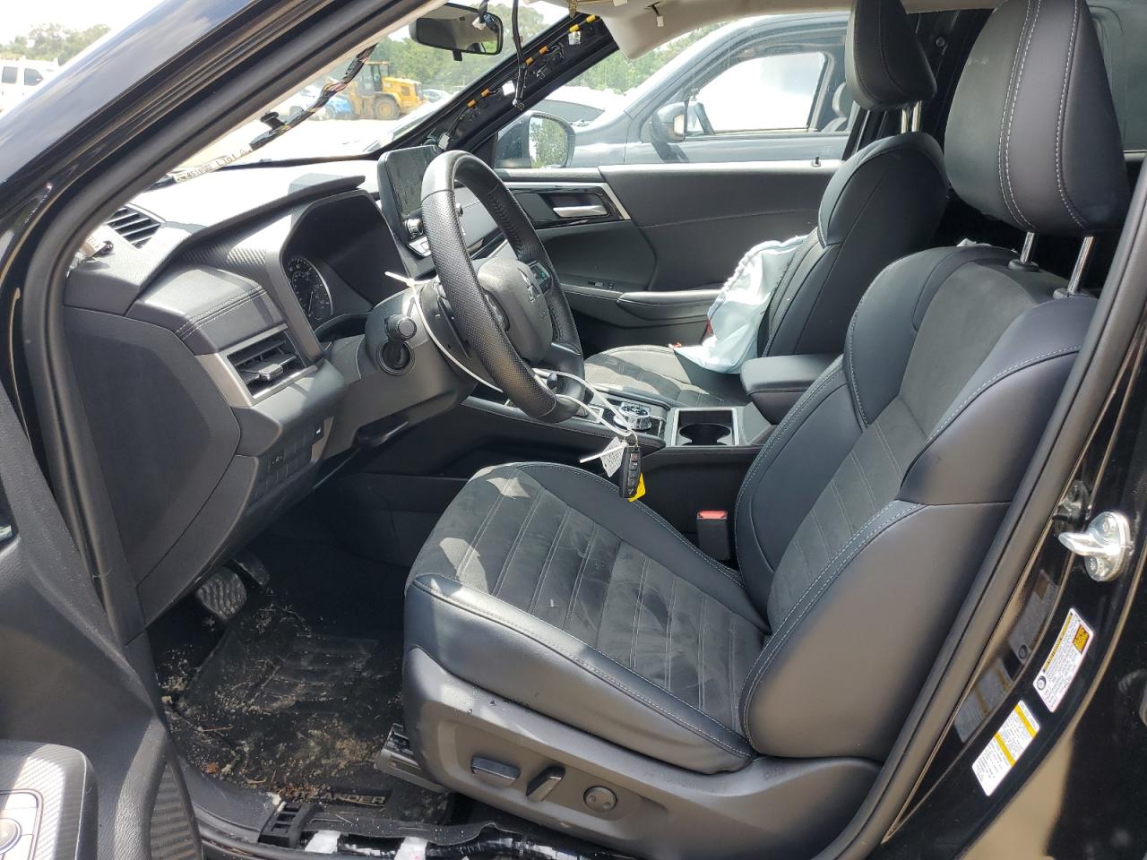 2024 Mitsubishi Outlander Se VIN: JA4J4VA8XRZ050255 Lot: 63855325