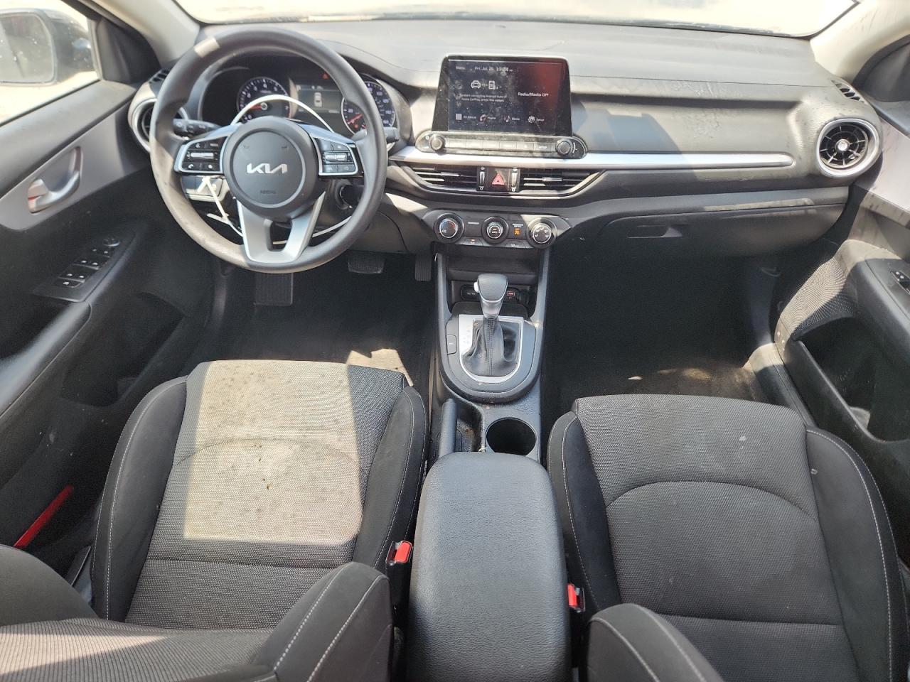 3kpf24ad5re805543 3KPF24AD5RE805543 2024 Kia Forte Lx