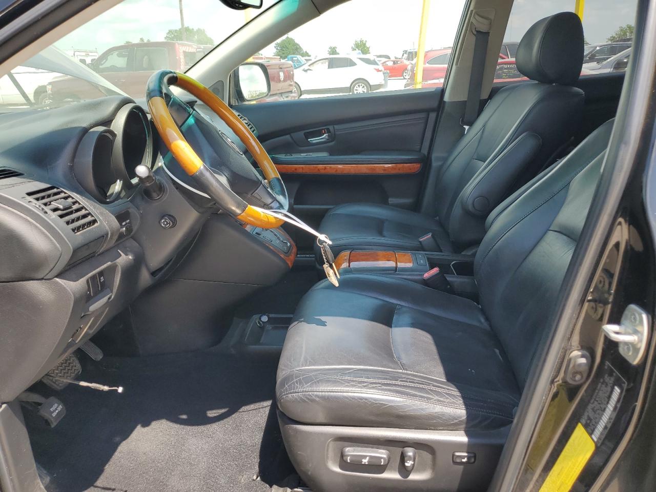 2005 Lexus Rx 330 VIN: 2T2HA31U65C085390 Lot: 63761665