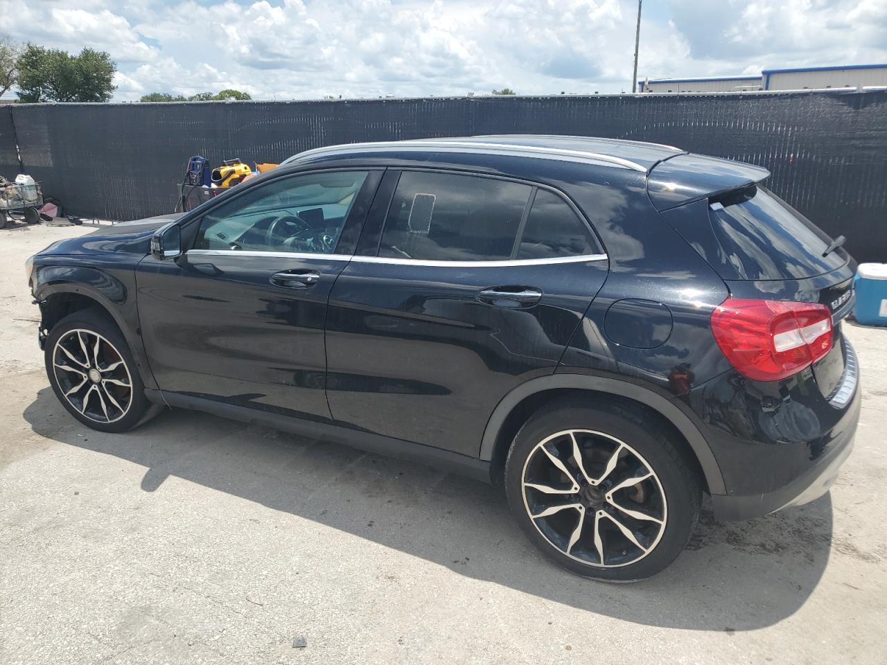 wdctg4eb6hj320840 WDCTG4EB6HJ320840 2017 Mercedes-Benz Gla 250