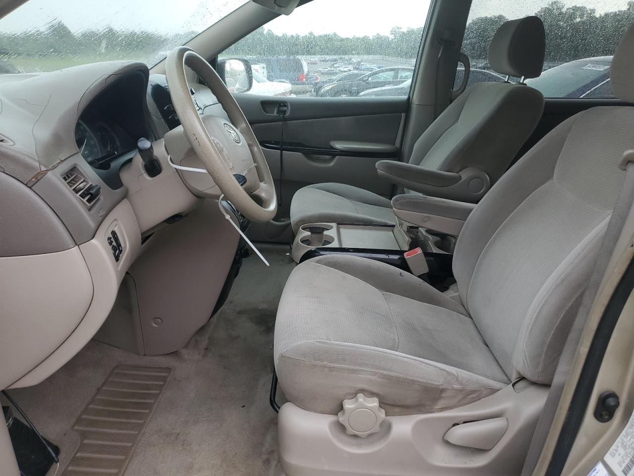 2004 Toyota Sienna Ce VIN: 5TDZA23C44S013102 Lot: 64028965