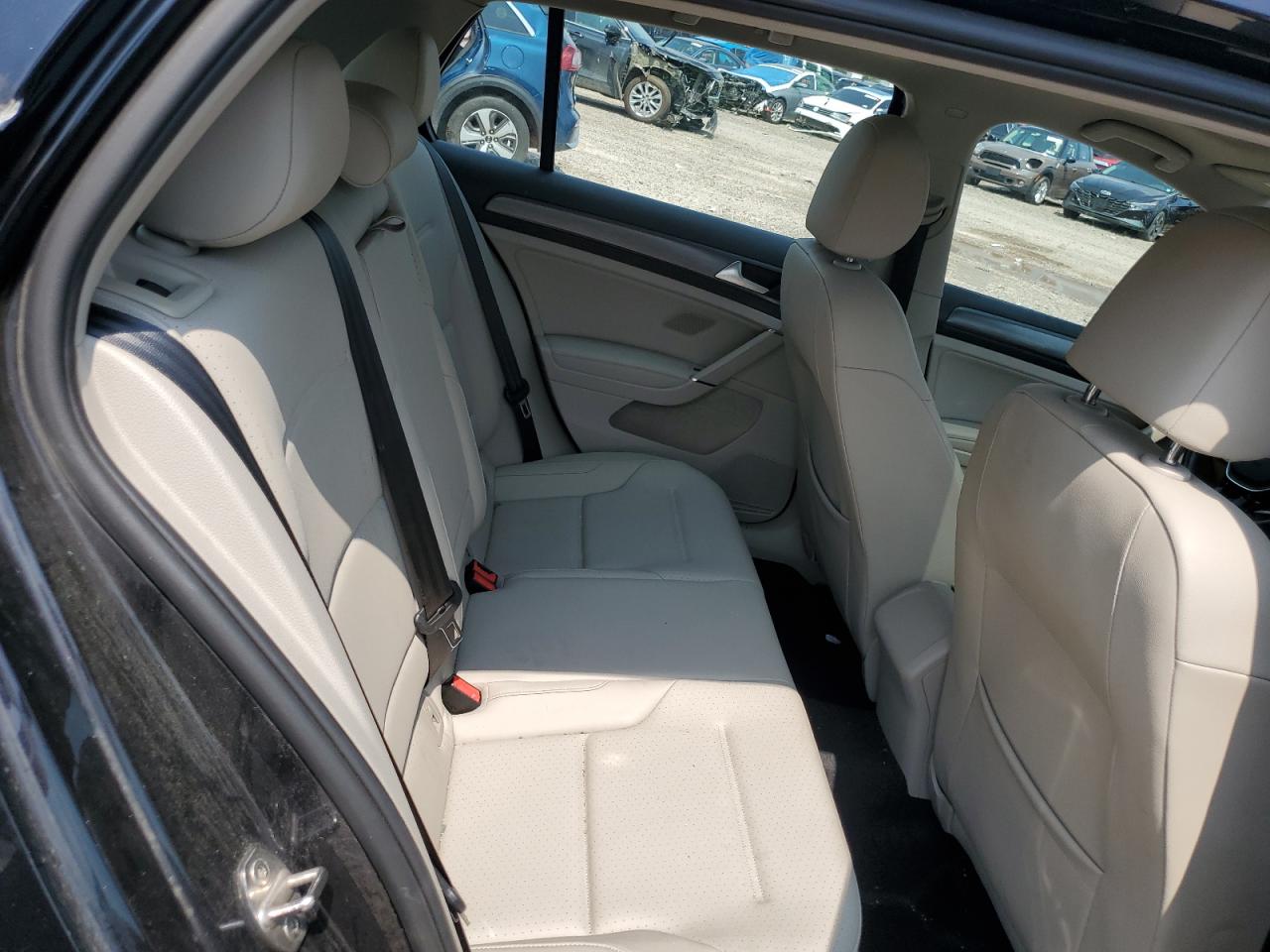 2019 Volkswagen Golf S VIN: 3VWG57AU1KM011497 Lot: 64105405