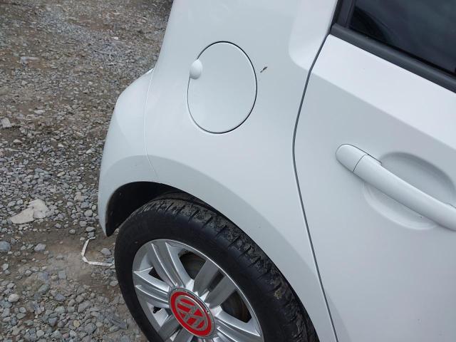 2018 VOLKSWAGEN UP BY BEAT