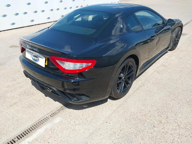 2011 MASERATI GRANTURISM