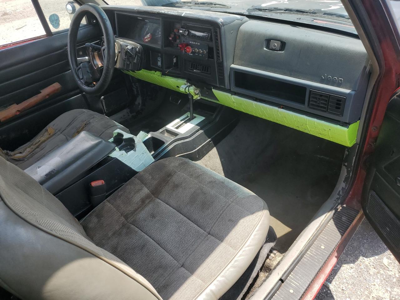 1996 Jeep Cherokee Se VIN: 1J4FT27S8TL120002 Lot: 65330825