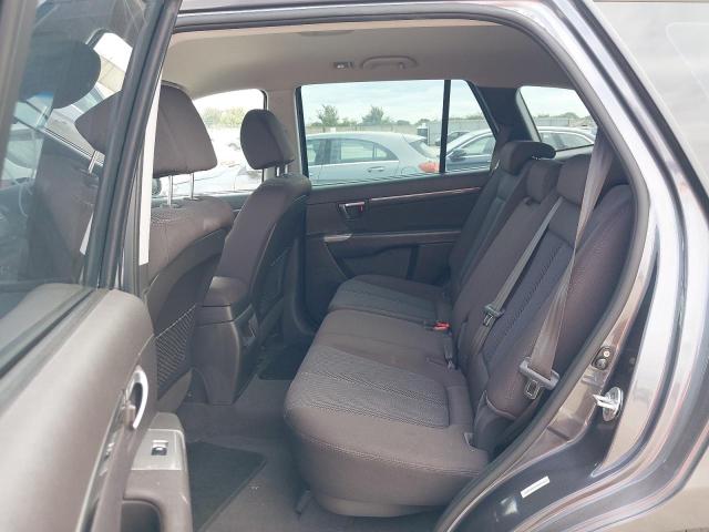 2010 HYUNDAI SANTA FE S