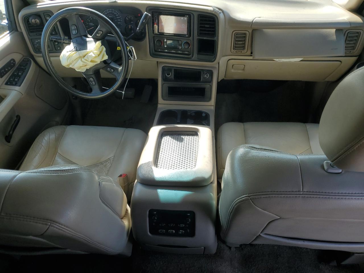 2003 Chevrolet Tahoe K1500 VIN: 1GNEK13T03J104196 Lot: 59954275