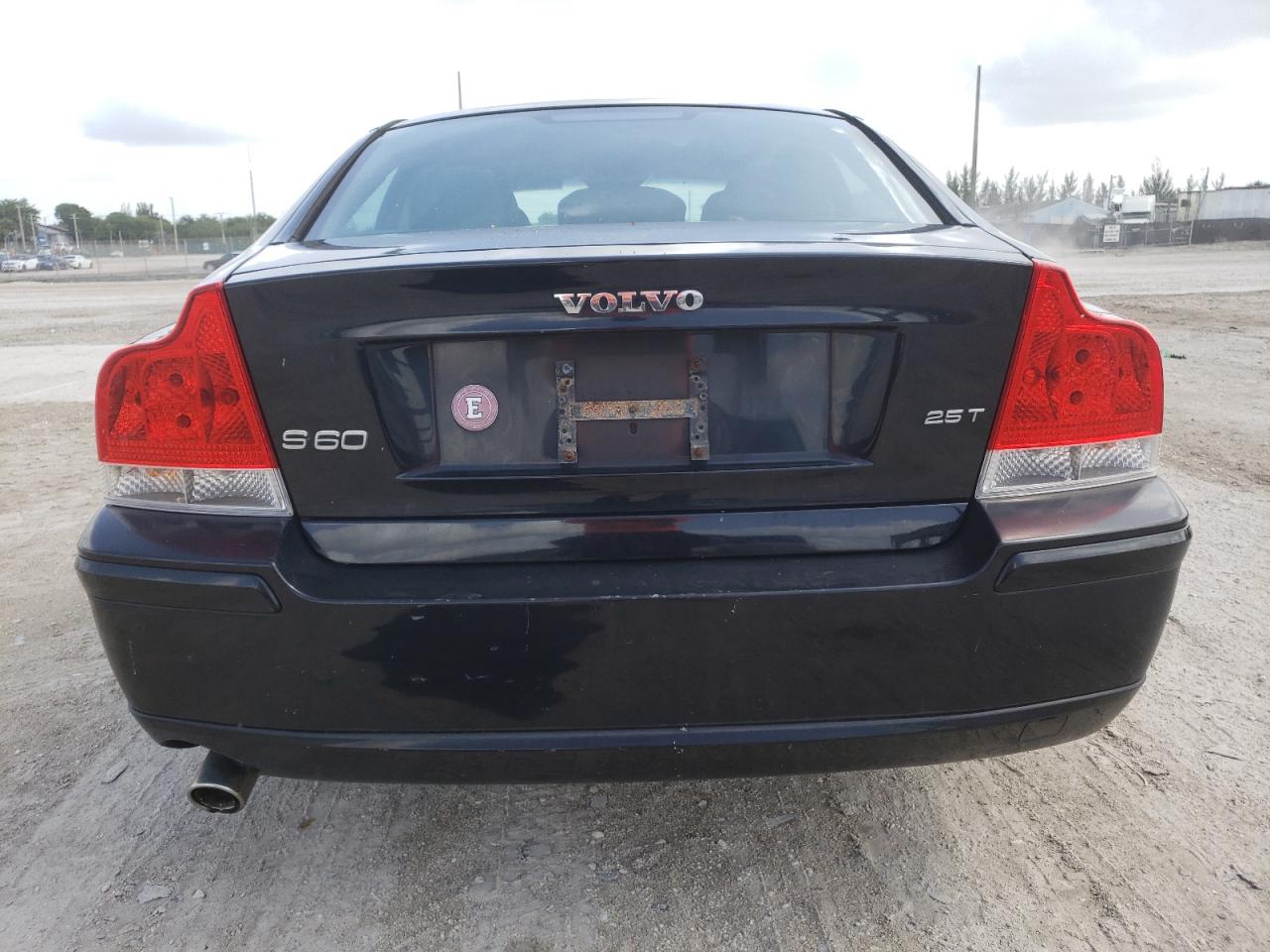 2007 Volvo S60 2.5T VIN: YV1RS592X72634427 Lot: 63887395