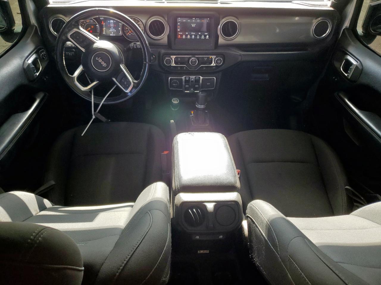 2020 Jeep Wrangler Unlimited Sahara VIN: 1C4HJXEN2LW213949 Lot: 66230525