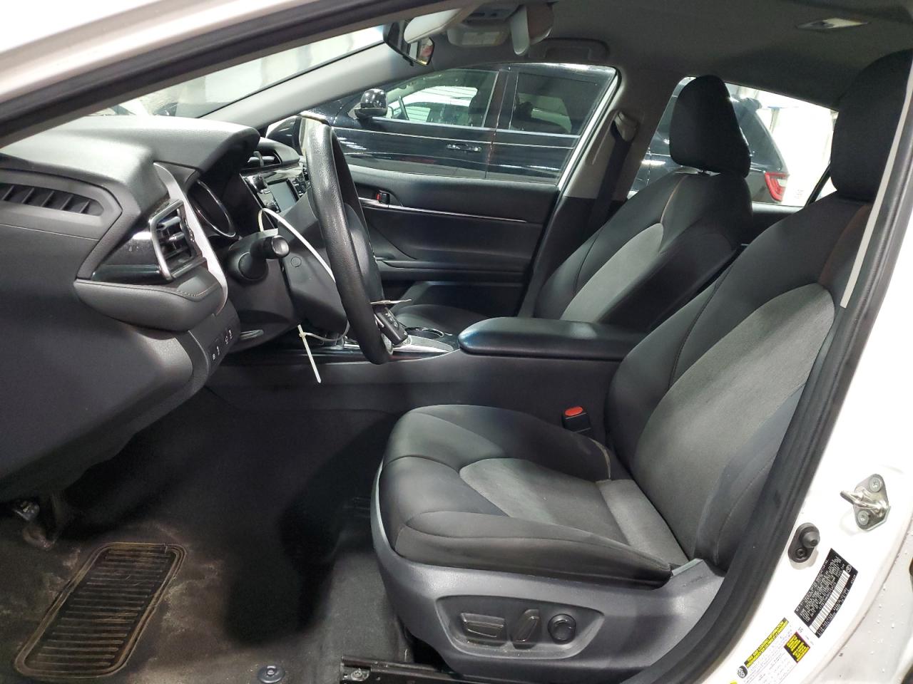2019 Toyota Camry L VIN: 4T1B11HK0KU759529 Lot: 64320875