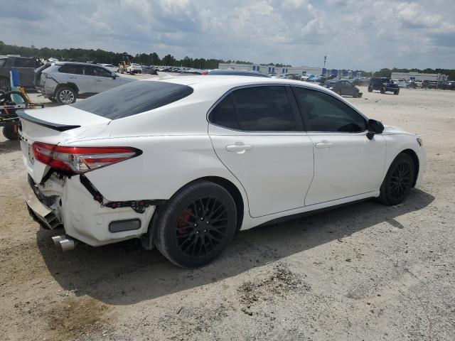  TOYOTA CAMRY 2019 Biały