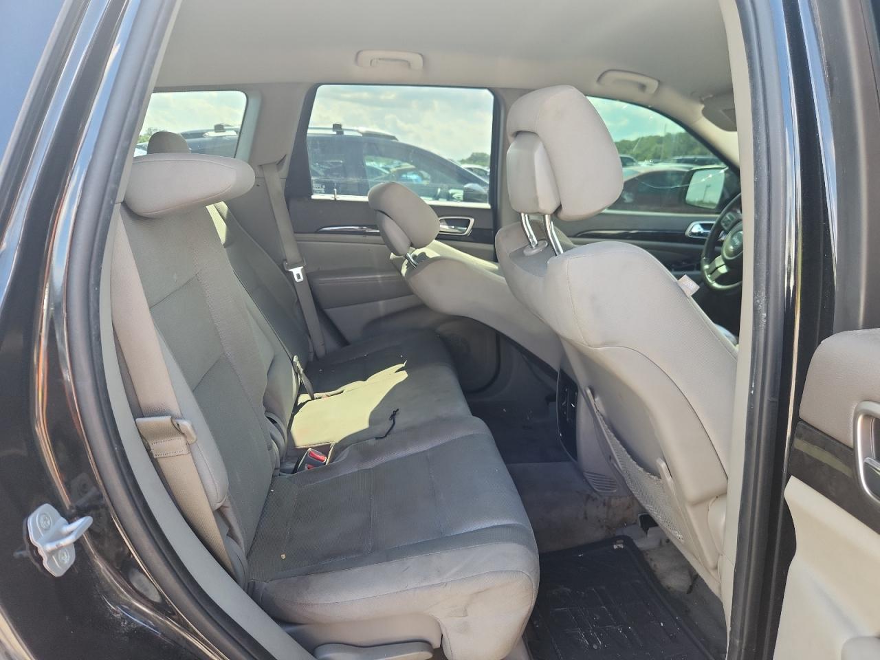 2012 Jeep Grand Cherokee Laredo VIN: 1C4RJEAG8CC319016 Lot: 64100365