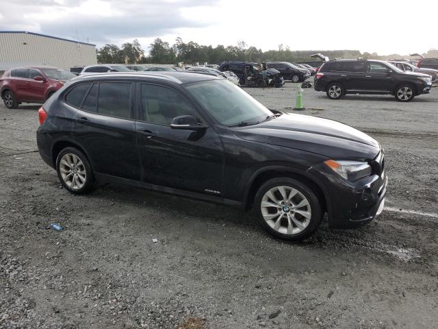  BMW X1 2014 Чорний