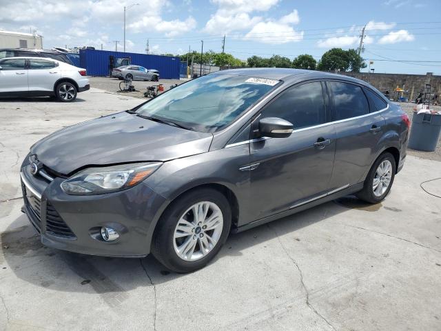 Sedans FORD FOCUS 2012 Gray