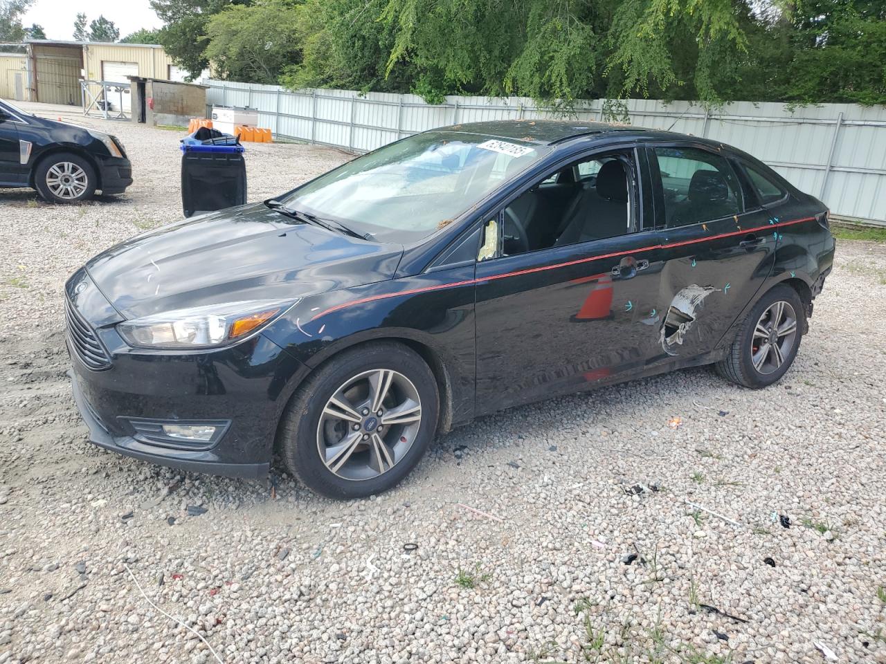2017 Ford Focus Se VIN: 1FADP3FE8HL271017 Lot: 62840185