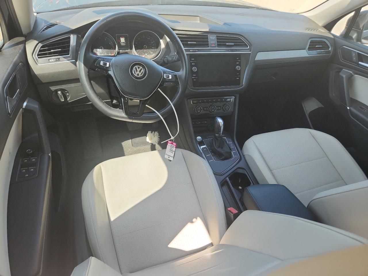 2018 Volkswagen Tiguan Se VIN: 3VV3B7AX1JM038669 Lot: 64018595