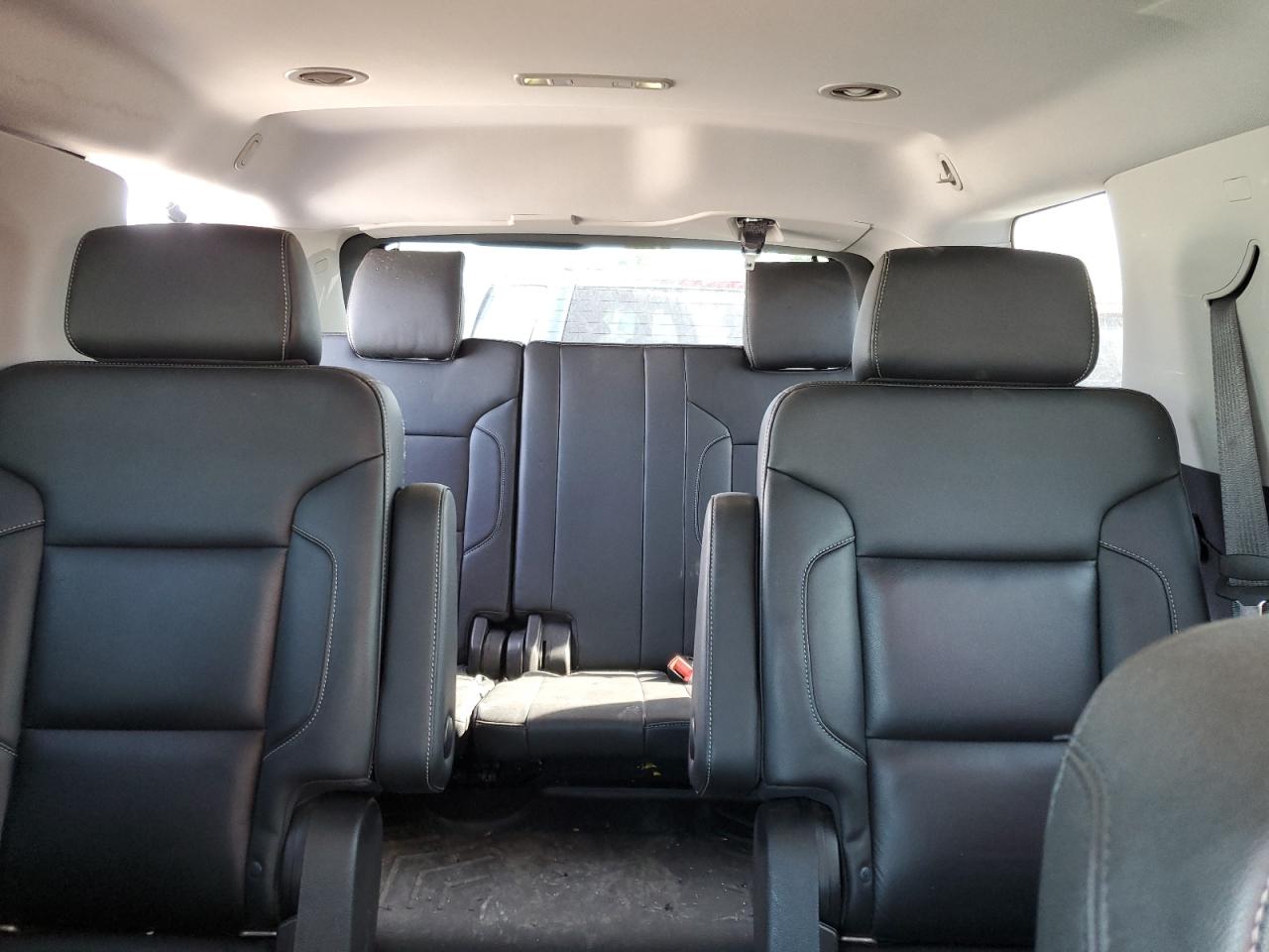 2019 Chevrolet Tahoe K1500 Lt VIN: 1GNSKBKCXKR282353 Lot: 63801945