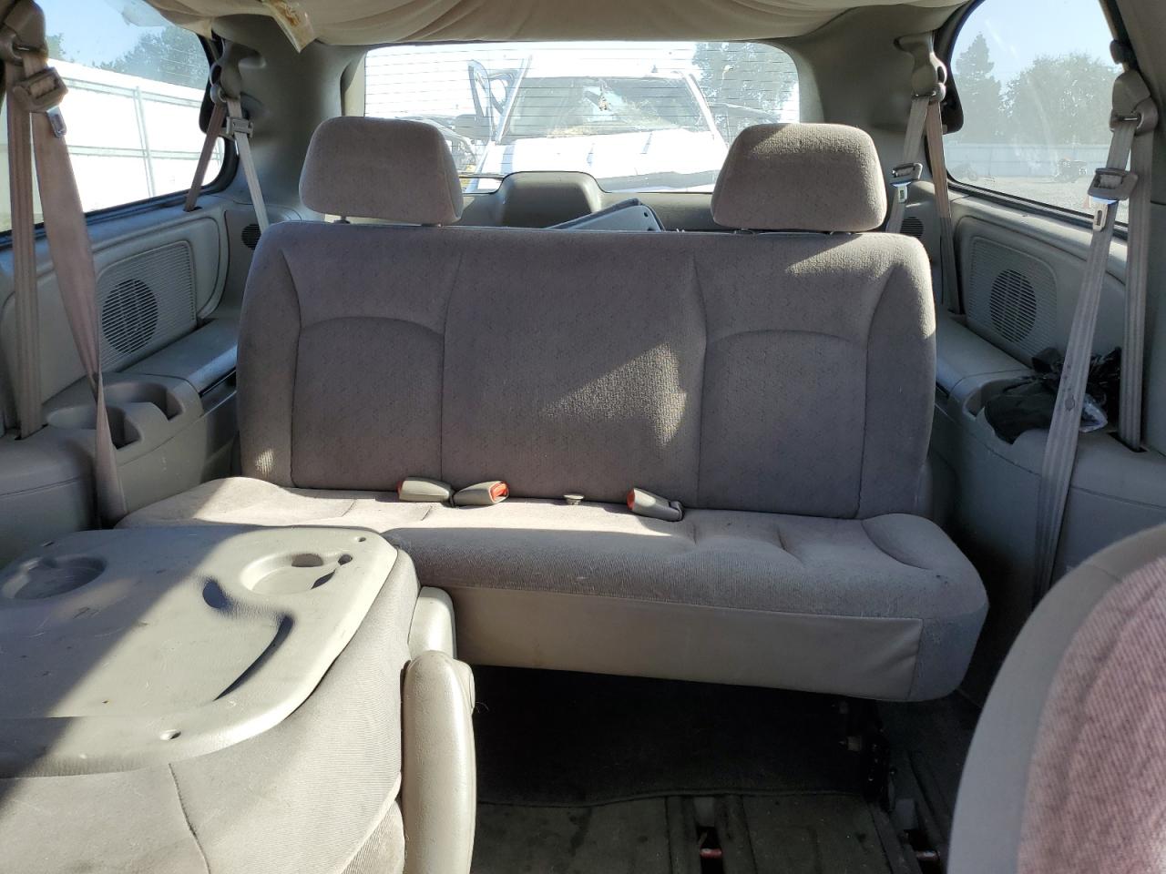 2003 Dodge Grand Caravan Sport VIN: 2D4GP44L03R118908 Lot: 63680735