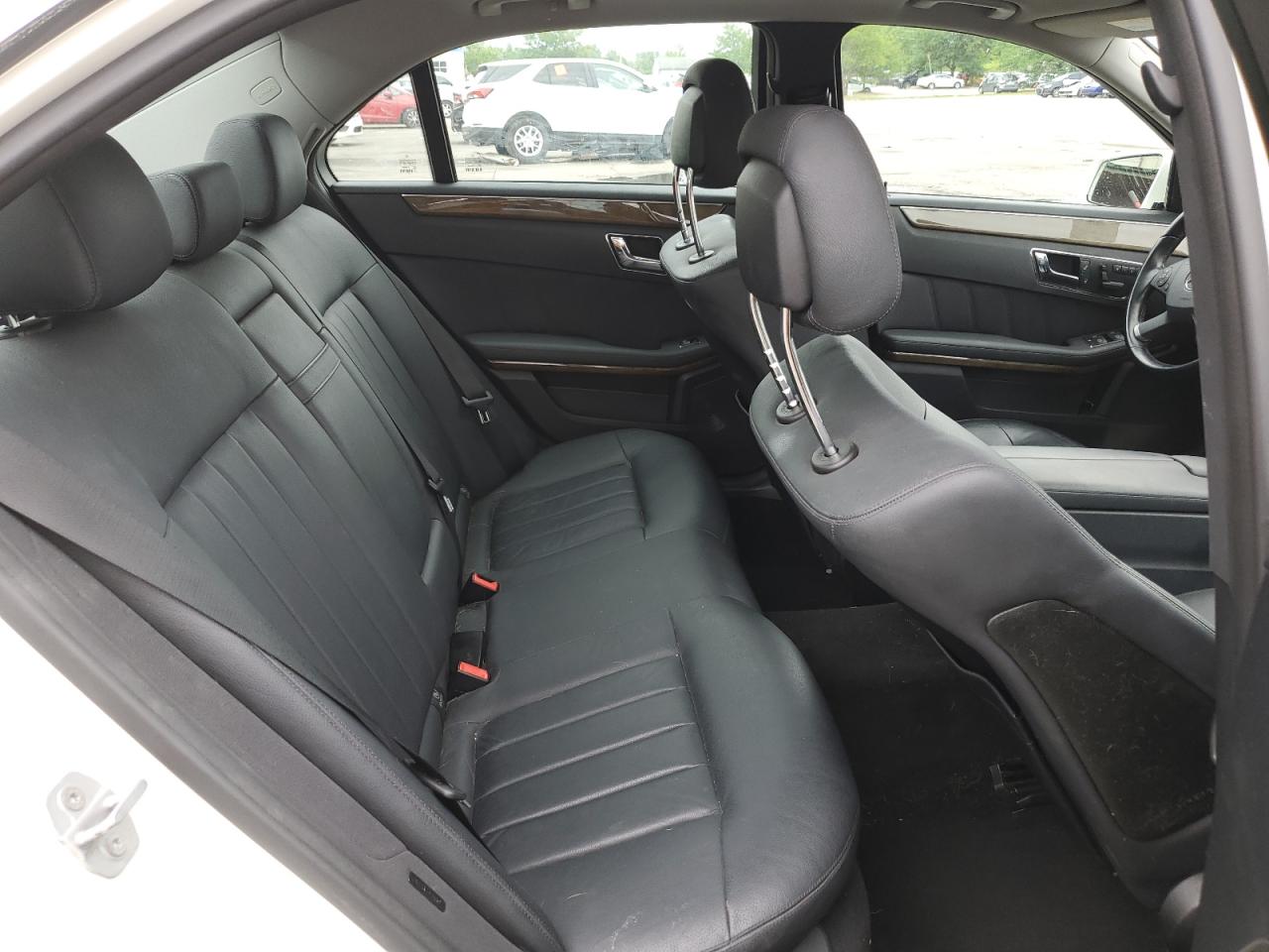 2010 Mercedes-Benz E 350 4Matic VIN: WDDHF8HB9AA077134 Lot: 64306875