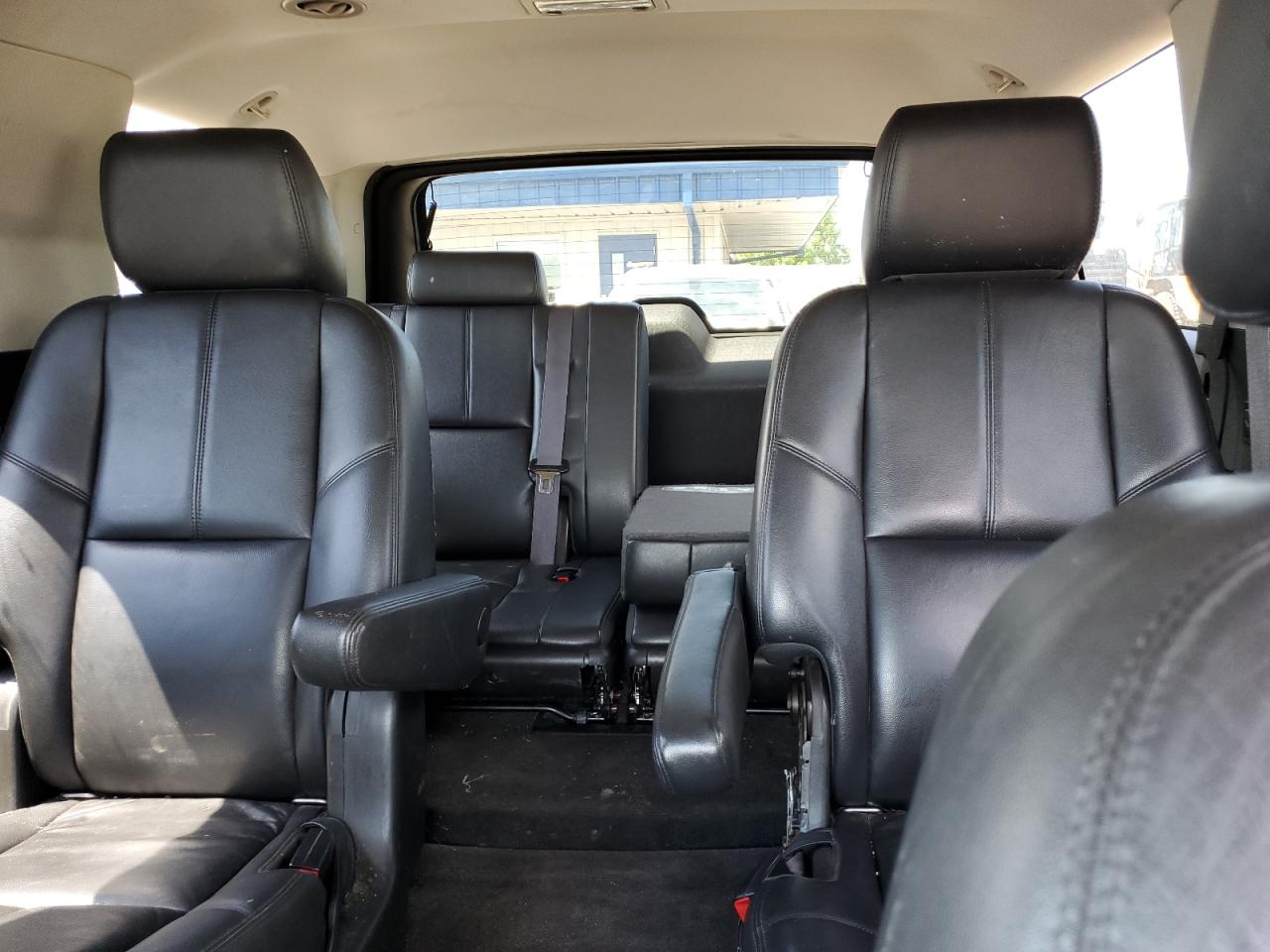 2013 Chevrolet Tahoe K1500 Lt VIN: 1GNSKBE06DR364178 Lot: 62551975
