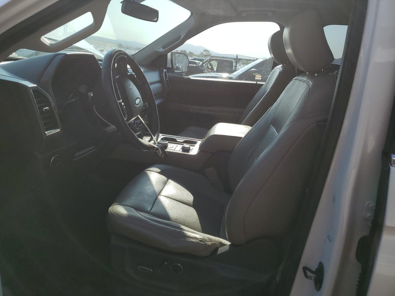 2018 Ford Expedition Max Xlt VIN: 1FMJK1JT1JEA34977 Lot: 65083335