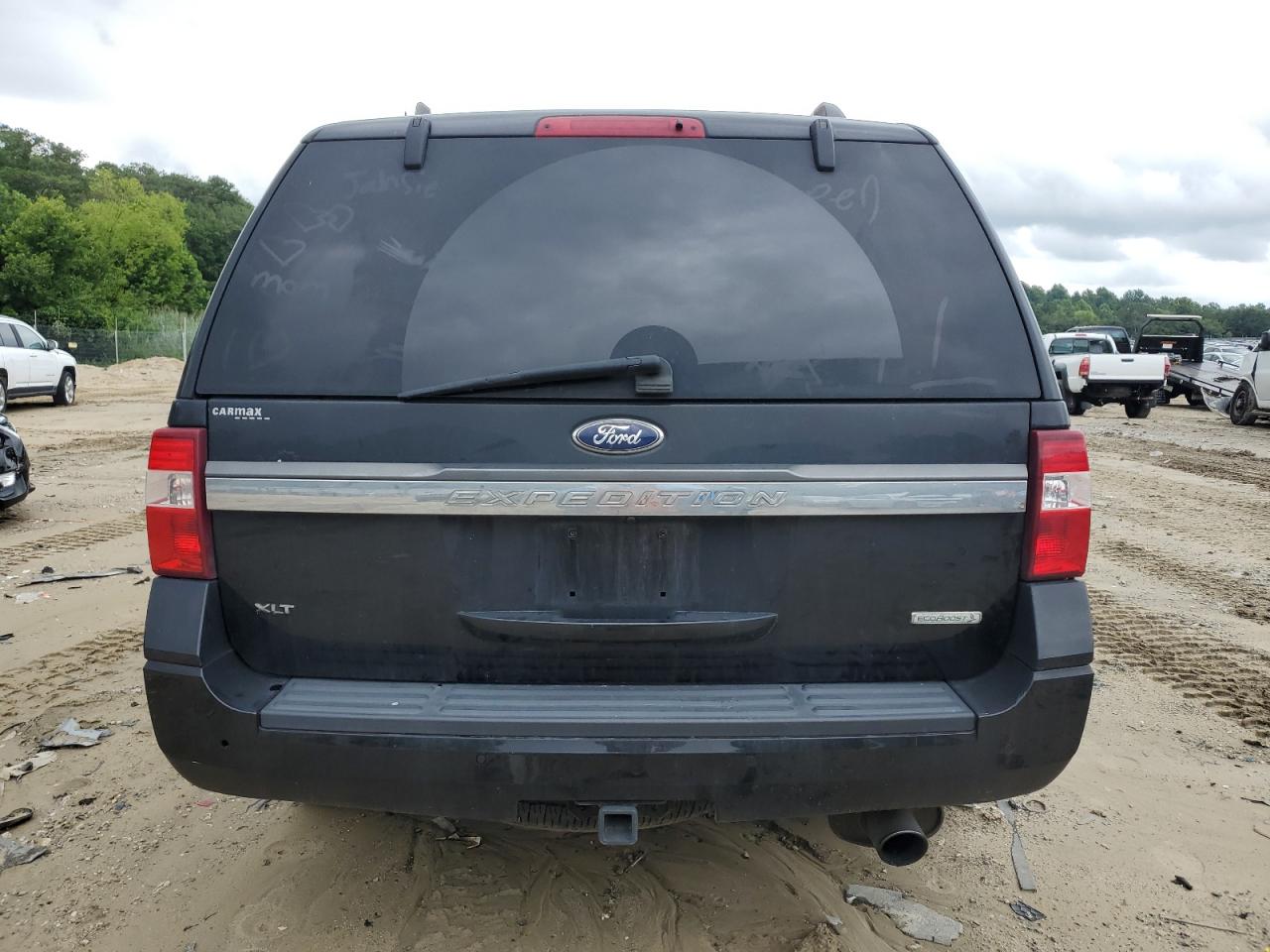 2015 Ford Expedition Xlt VIN: 1FMJU1JT1FEF40830 Lot: 63913345