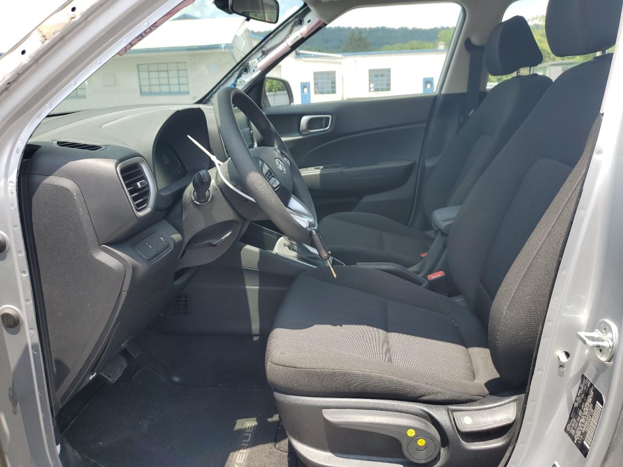 2023 Hyundai Venue Se VIN: KMHRB8A35PU219933 Lot: 63830065