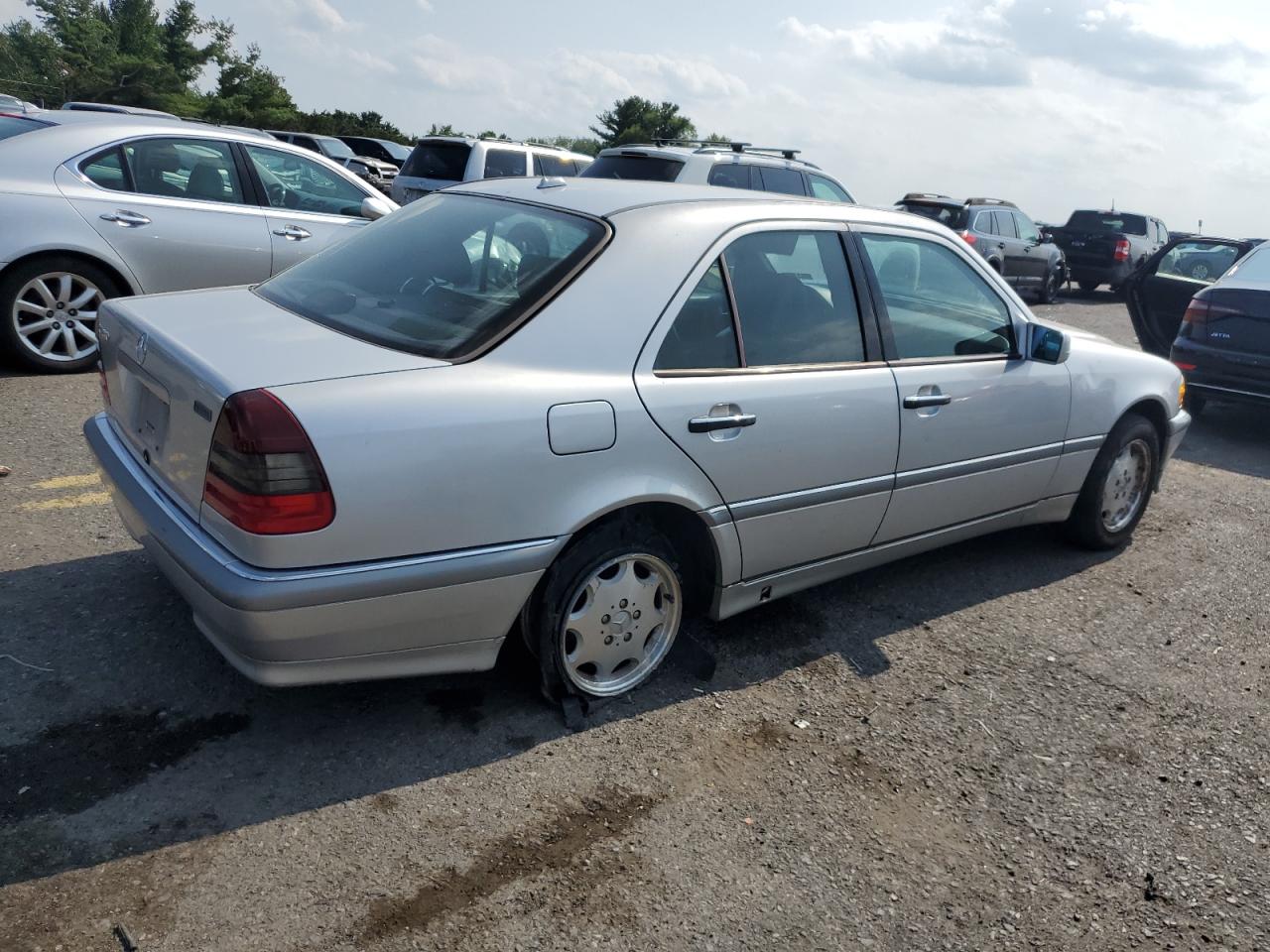 2000 Mercedes-Benz C 280 VIN: WDBHA29G3YA844405 Lot: 66318365
