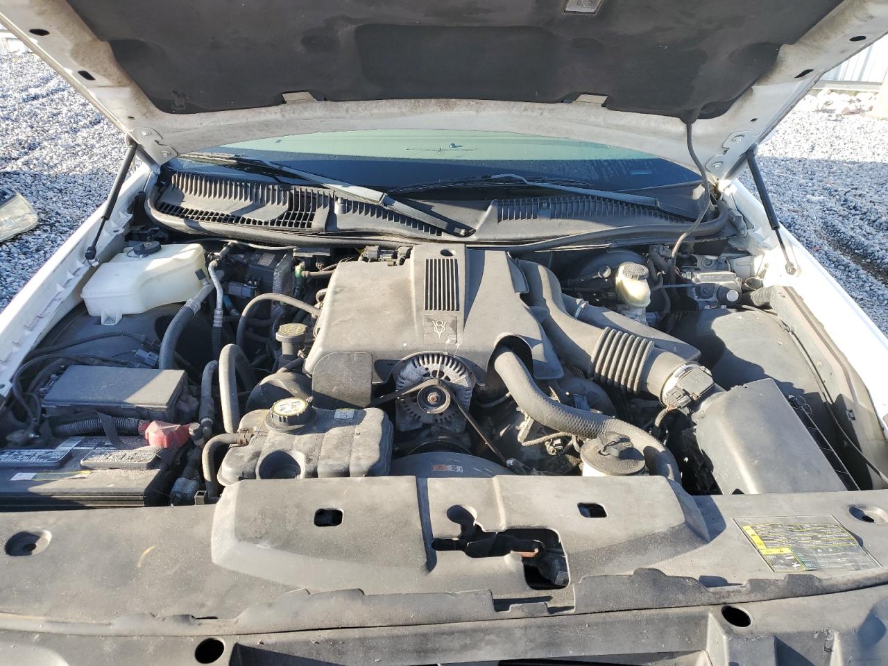 2003 Lincoln Town Car Executive VIN: 1LNHM81W03Y606246 Lot: 64653895