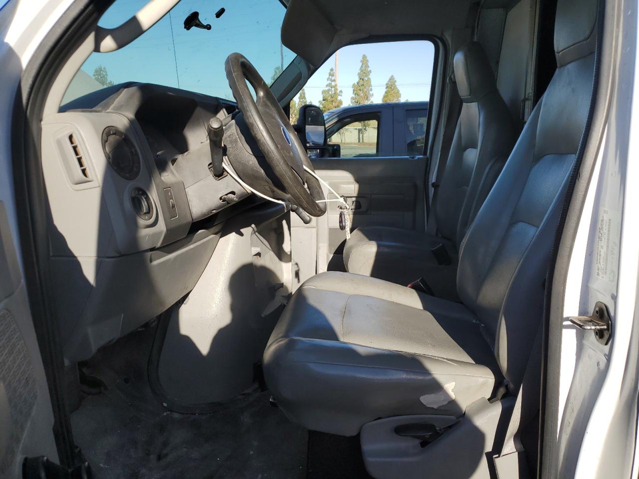 2016 Ford Econoline E350 Super Duty Cutaway Van VIN: 1FDWE3FL7GDC10317 Lot: 63976095
