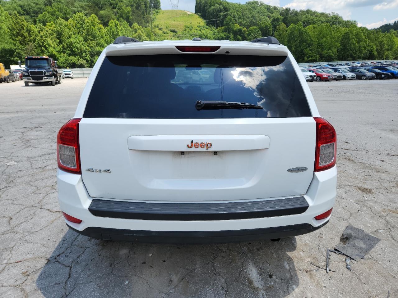 2012 Jeep Compass Latitude VIN: 1C4NJDEBXCD564272 Lot: 63199485
