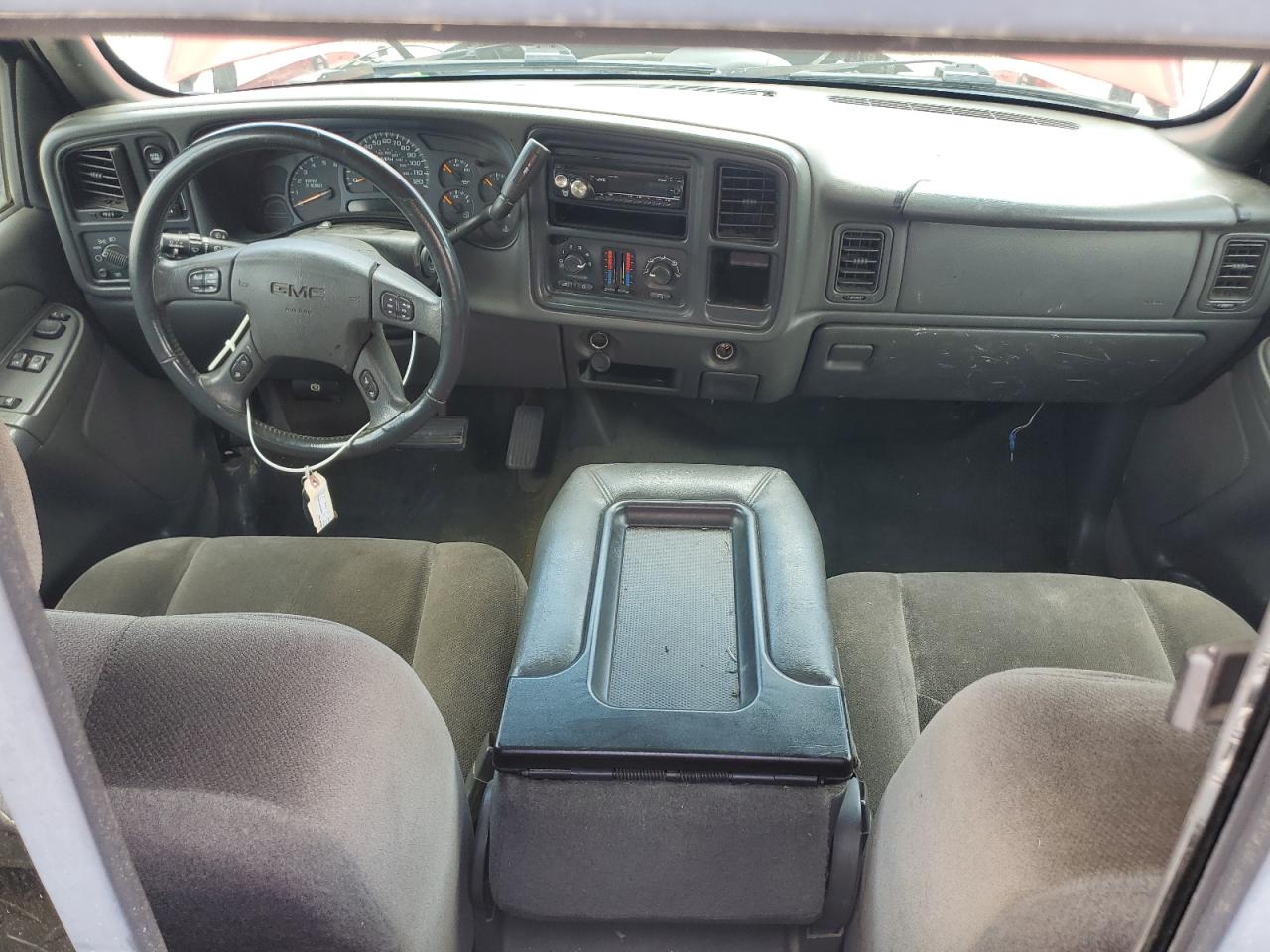 2005 GMC New Sierra K1500 VIN: 1GTEK14T05Z138229 Lot: 63974615