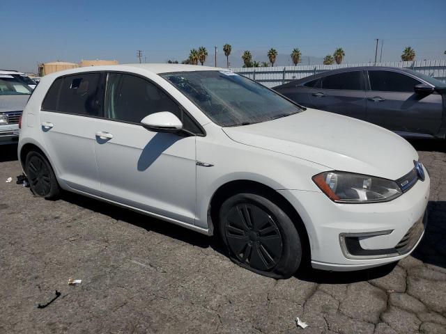 2016 VOLKSWAGEN E-GOLF SE  
