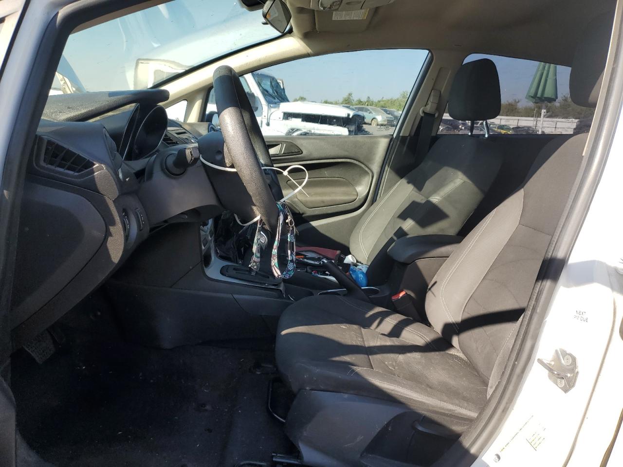 2018 Ford Fiesta Se VIN: 3FADP4BJ1JM101272 Lot: 64851735