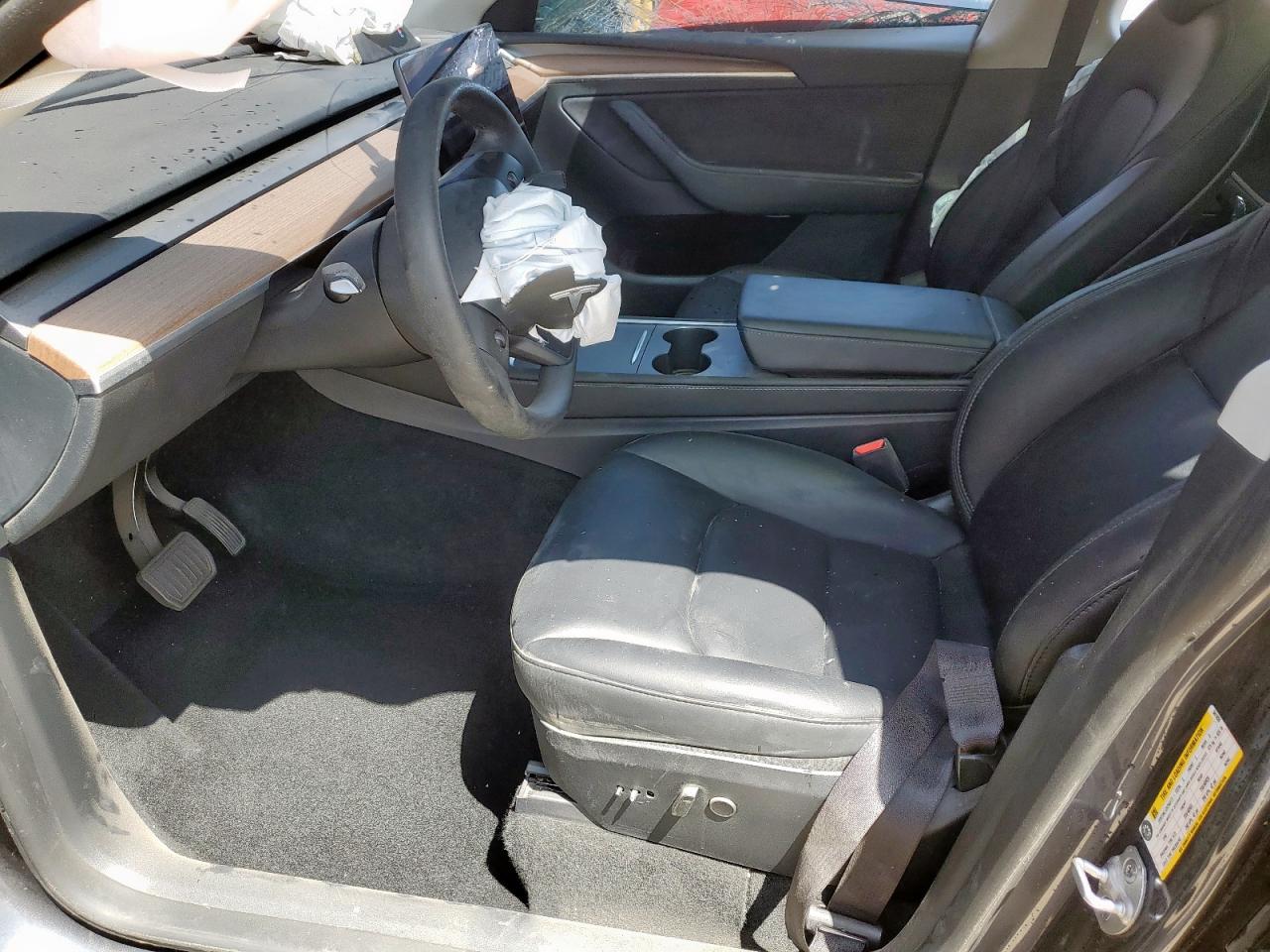 2023 Tesla Model Y VIN: 7SAYGDED8PF941826 Lot: 63389685