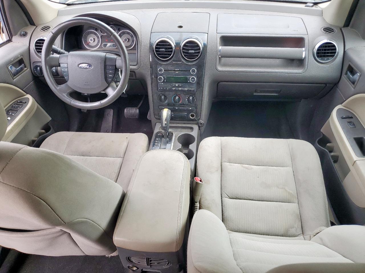 2008 Ford Taurus X Sel VIN: 1FMDK02W88GA42363 Lot: 63021795