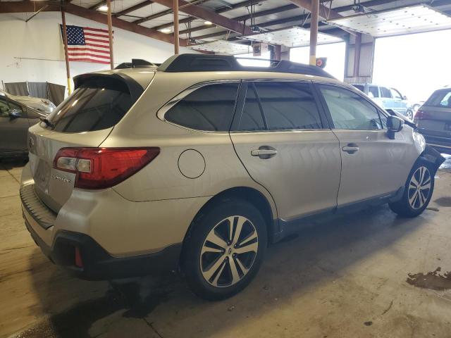  SUBARU OUTBACK 2019 Золотой