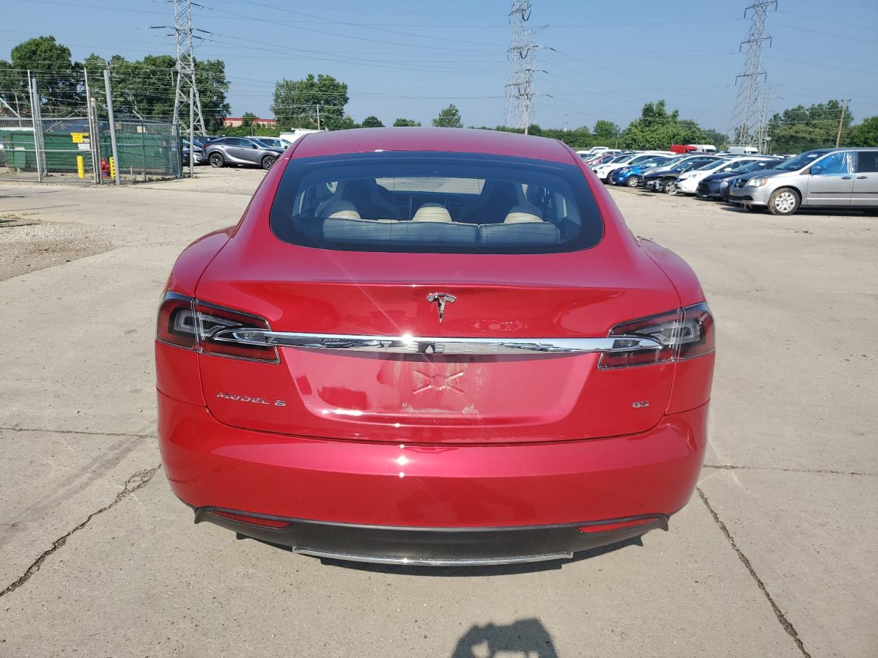 2013 Tesla Model S VIN: 5YJSA1CN9DFP20925 Lot: 63572415