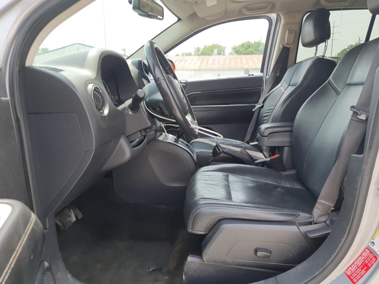 2016 Jeep Compass Latitude VIN: 1C4NJCEA1GD761029 Lot: 64886485