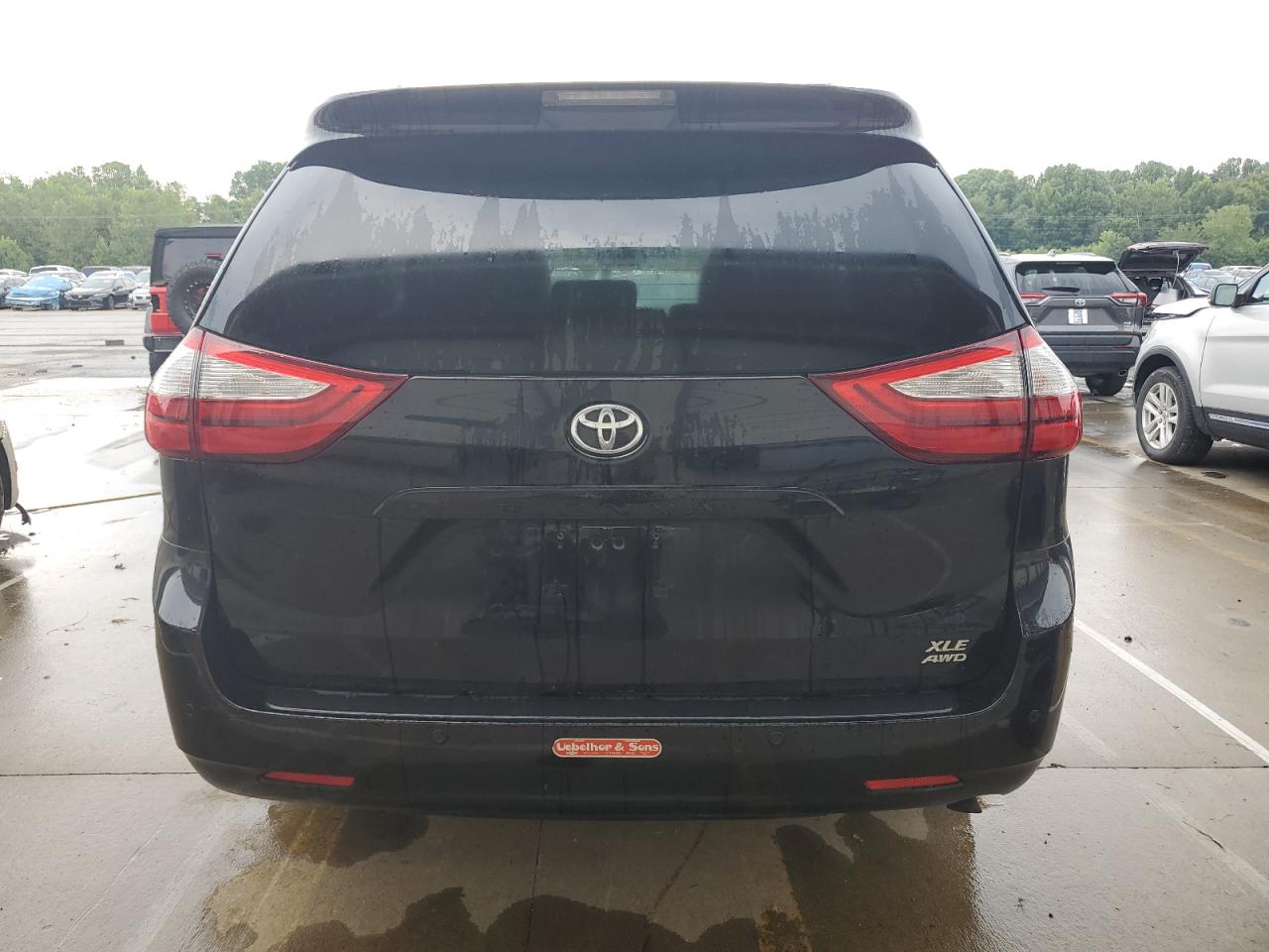 2017 Toyota Sienna Xle VIN: 5TDDZ3DC2HS150620 Lot: 66264425