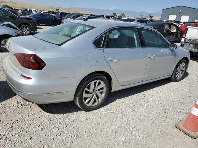  VOLKSWAGEN PASSAT 2018 Silver