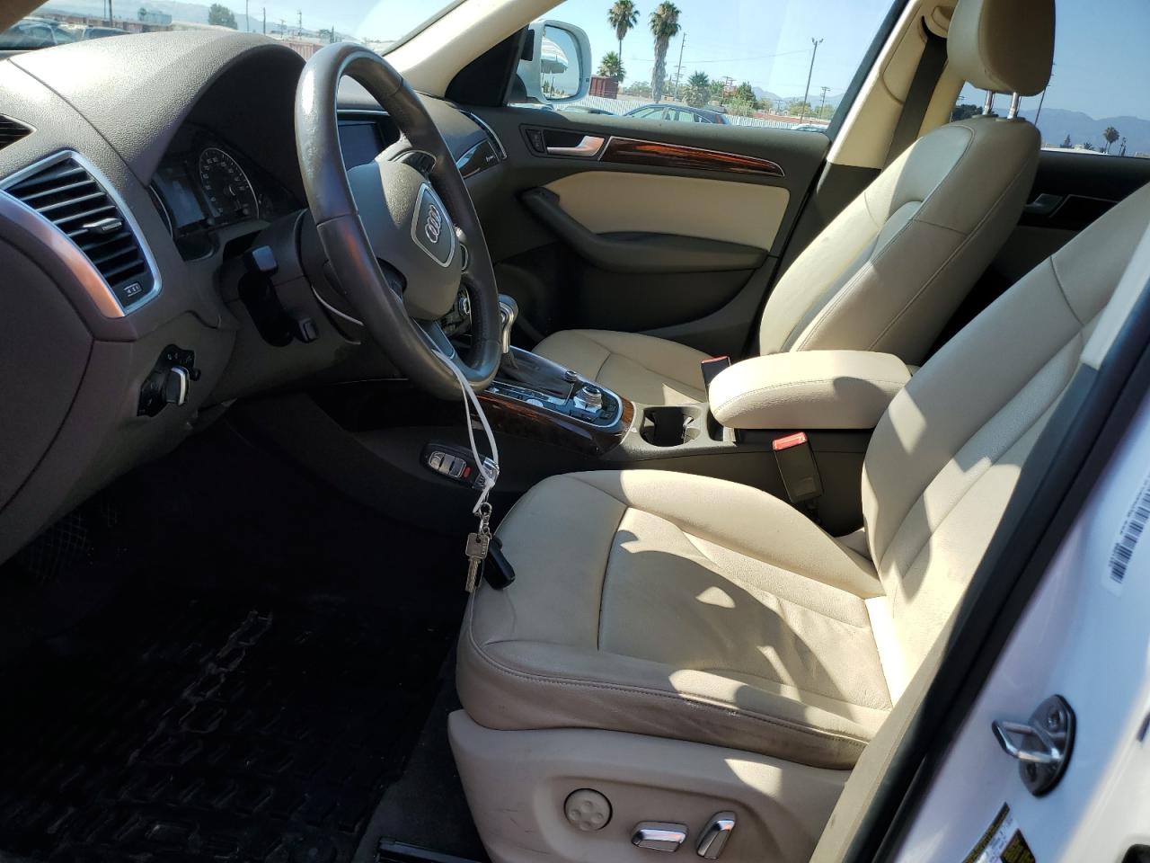 2015 Audi Q5 Premium Plus VIN: WA1LFAFPXFA015401 Lot: 65186165