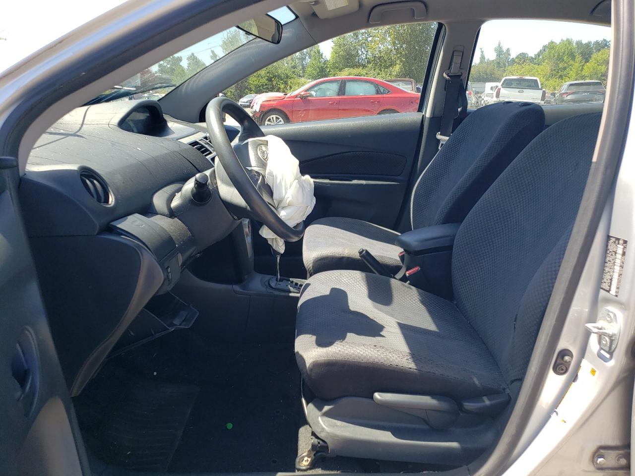 2007 Toyota Yaris VIN: JTDBT903371178732 Lot: 62795485