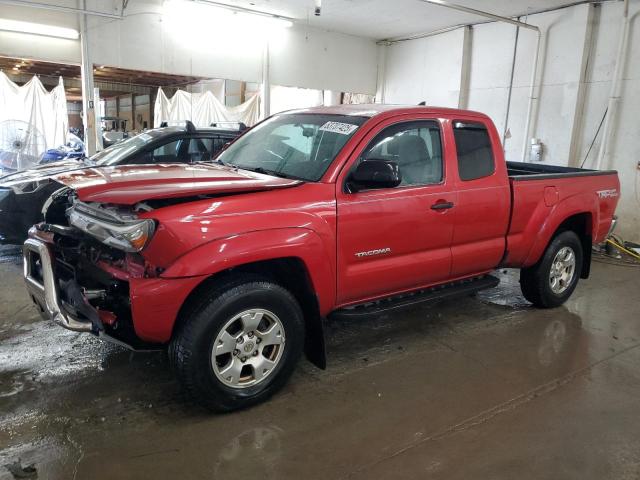  TOYOTA TACOMA 2015 Czerwony