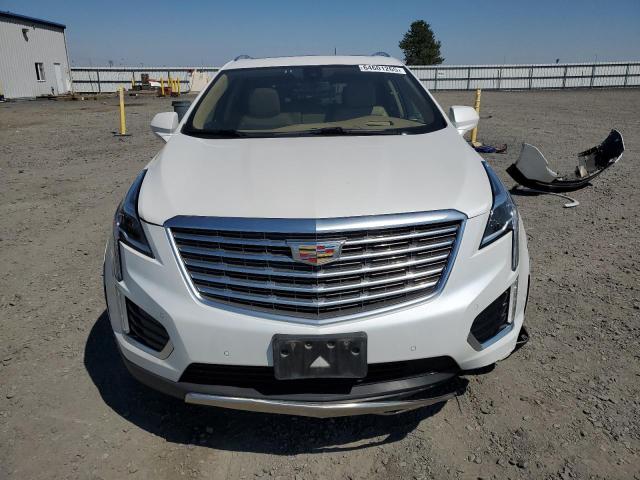  CADILLAC XT5 2017 White