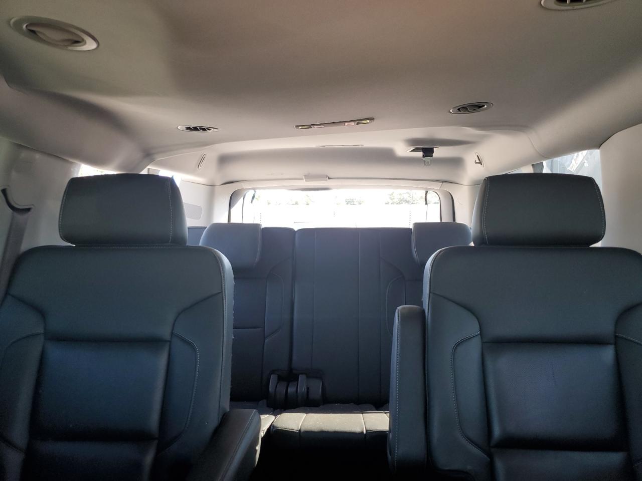 2017 Chevrolet Suburban K1500 Premier VIN: 1GNSKJKC0HR116068 Lot: 65943055