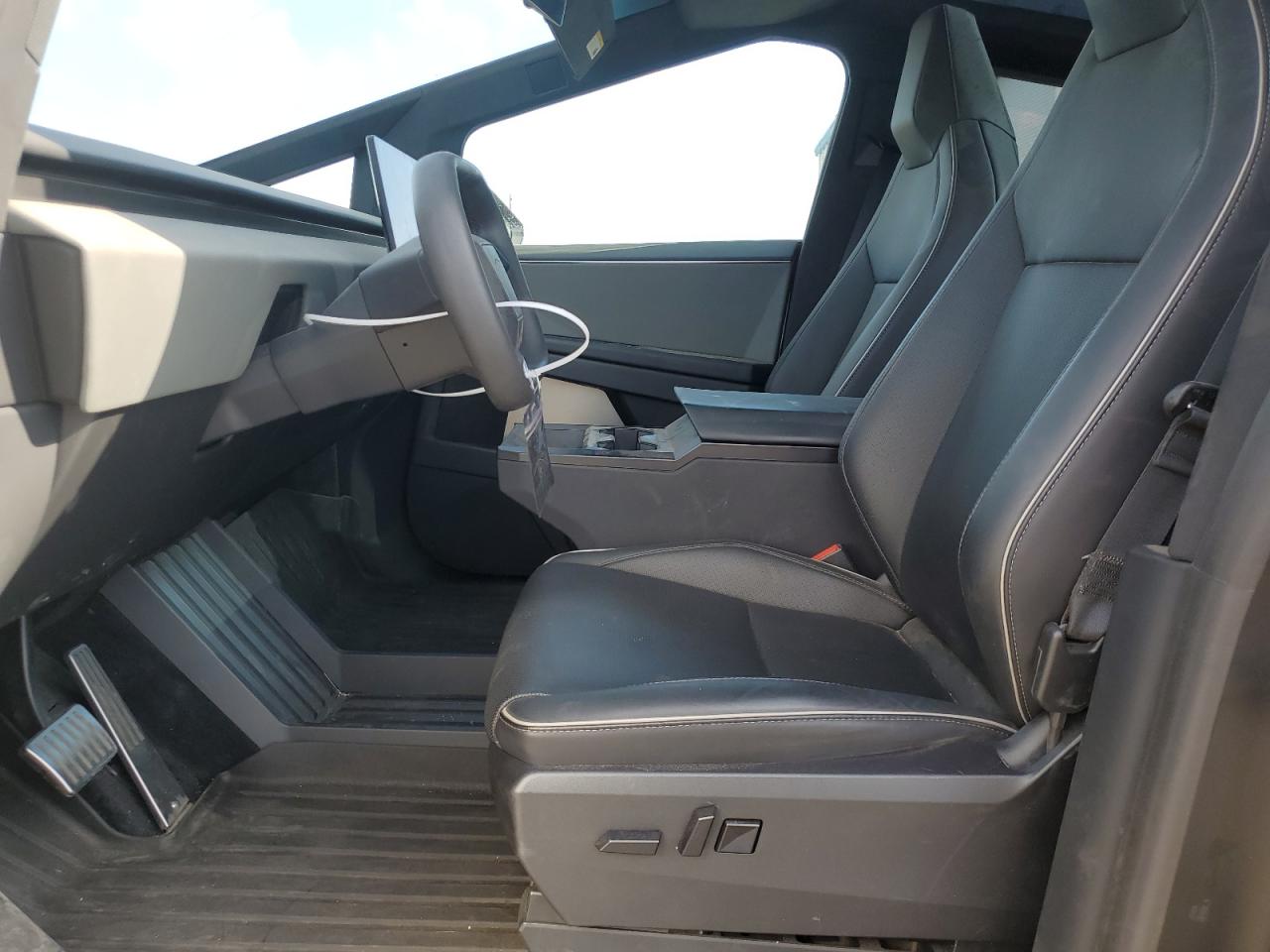 2024 Tesla Cybertruck VIN: 7G2CEHED6RA021355 Lot: 66212285