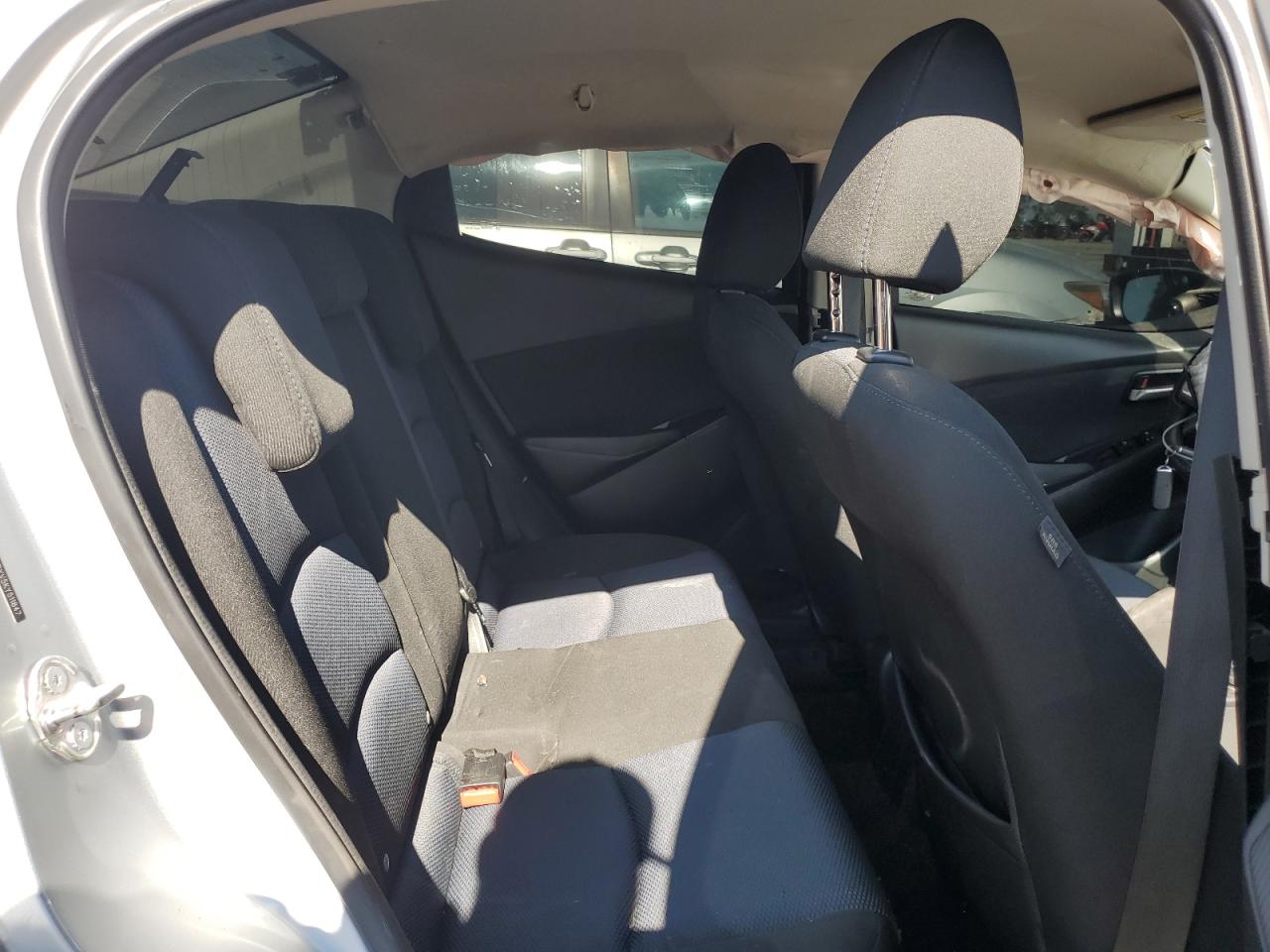 2019 Toyota Yaris L VIN: 3MYDLBYV5KY511847 Lot: 65831375