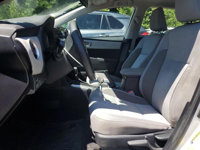 Sedans TOYOTA COROLLA 2017 Srebrny